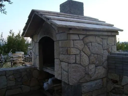 Wunderschoenes Appartement In Maslenica Mit Balkon Croatia