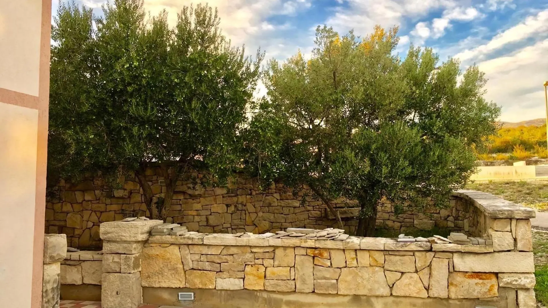 Wunderschoenes Appartement In Maslenica Mit Balkon